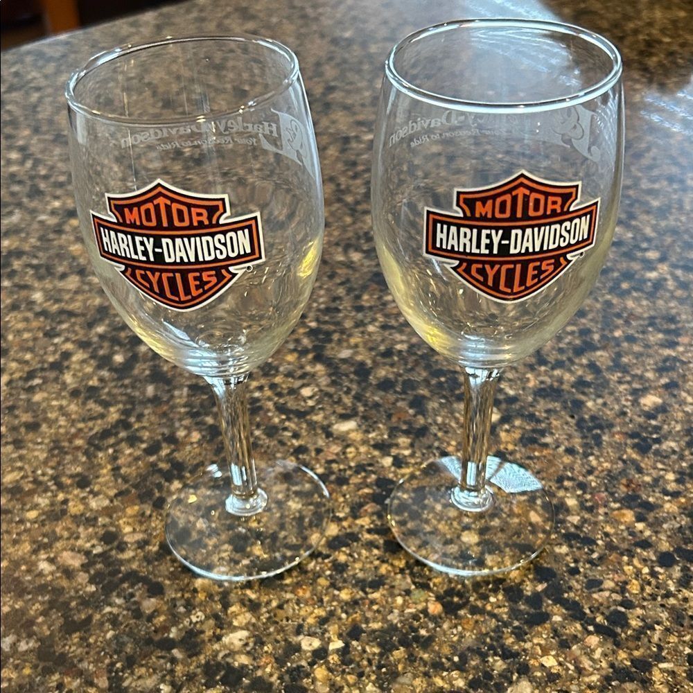 NEW Harley-Davidson Orange and Clear Wine Glass Pair